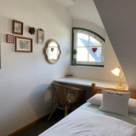 בורן Ferienwohnung Nr 07 Og Spitzboden מראה חיצוני תמונה
