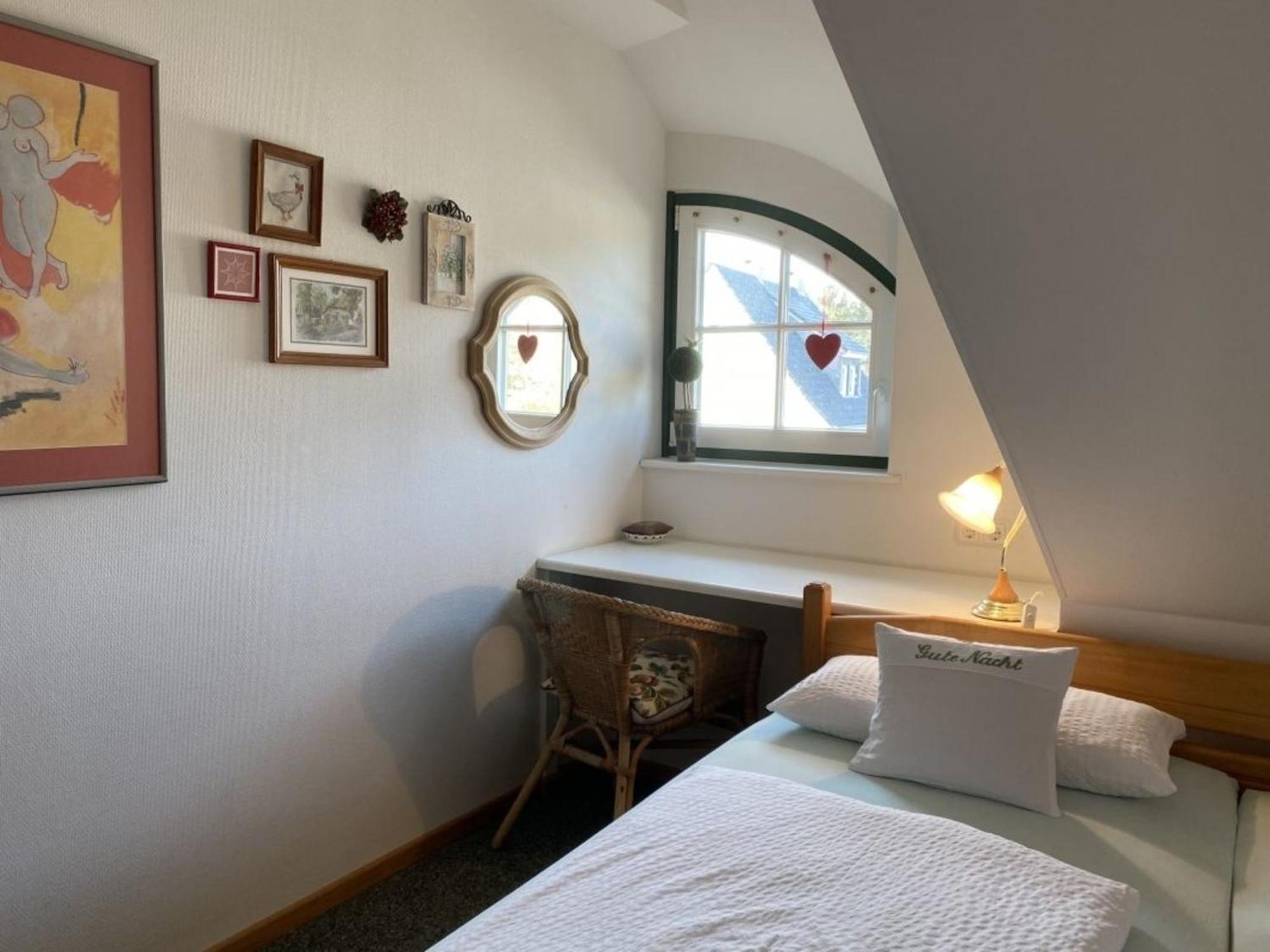 בורן Ferienwohnung Nr 07 Og Spitzboden מראה חיצוני תמונה